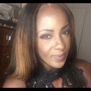 Meet your Posher, Tinea